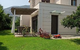 Aloe Apartment In Epidaurus